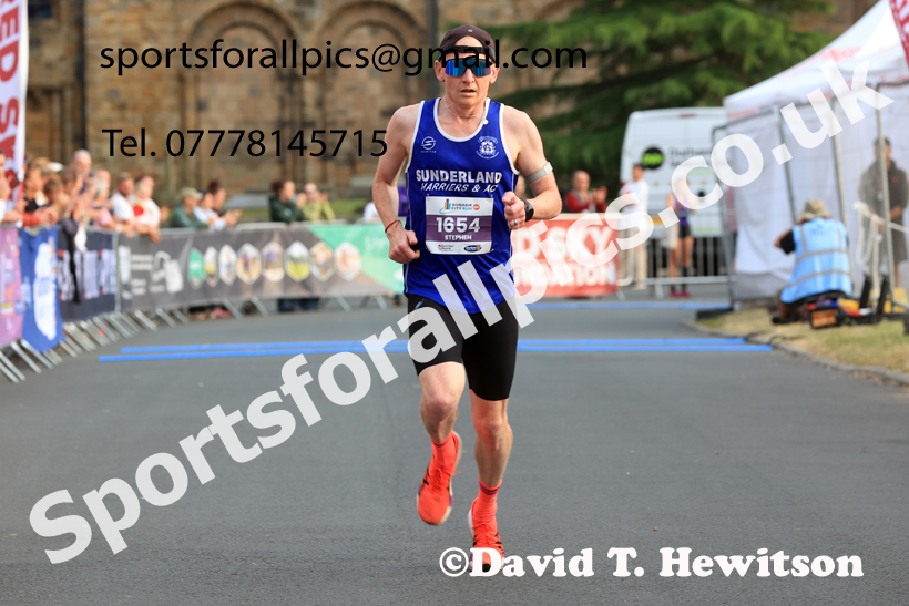 Durham City Run 10k, 2026 Durham City Run 5k and 10k, Durham. Photo: David T. Hewitson/Sports for All Pics